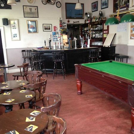 The West Of England Tavern نيوبورت المظهر الخارجي الصورة